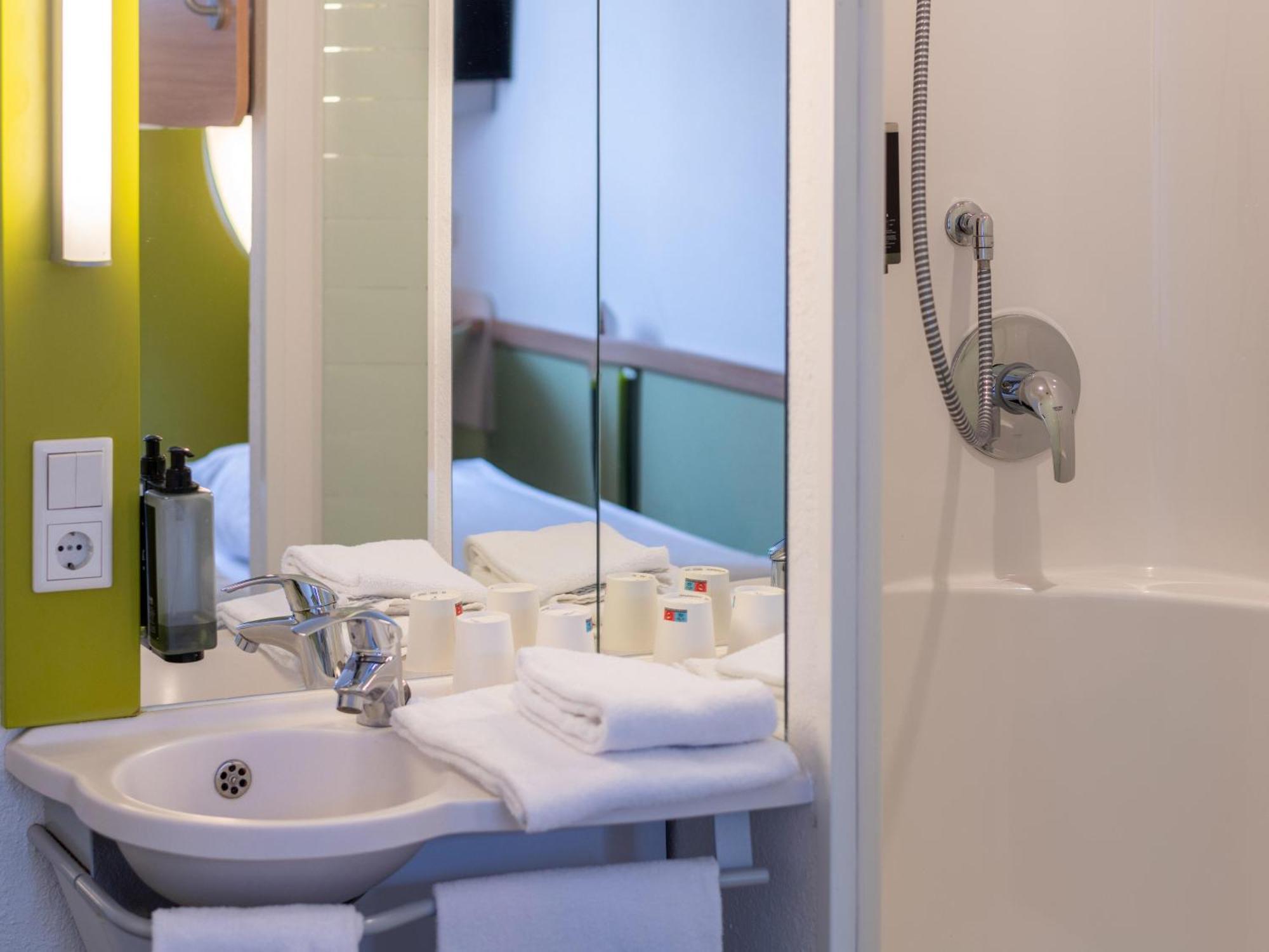 B&B Hotel Mainz-Sued Екстер'єр фото